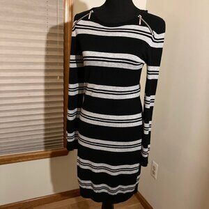 Premise Black and Gray Fitted Knit Dress With Zipper Accents